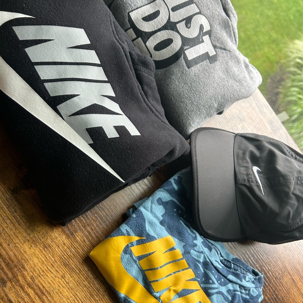 Nike Toddler Bundle - Picture 2 of 5